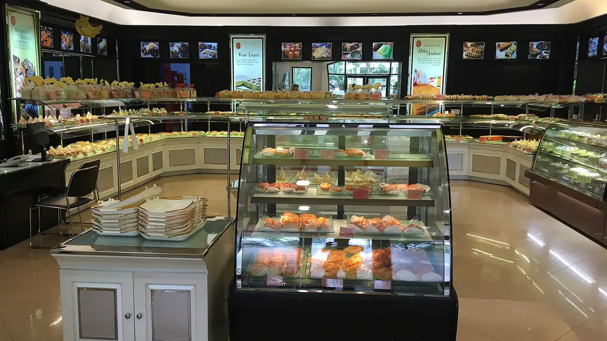 Coughlans Bakery – bakery in Reigate town centre